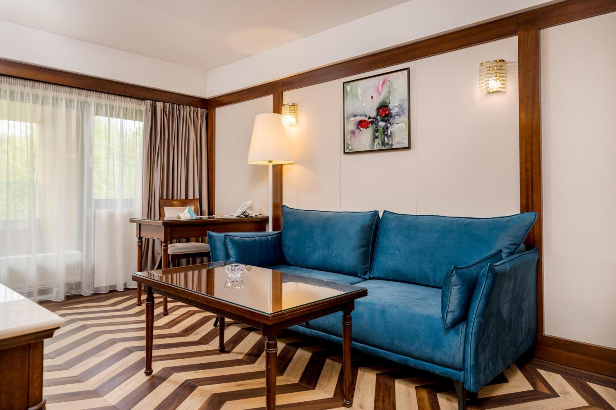 International Hotel 4*